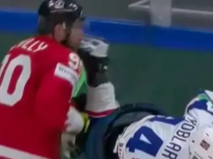 Mondial de hockey: un Canadien touché au visage par un patin
