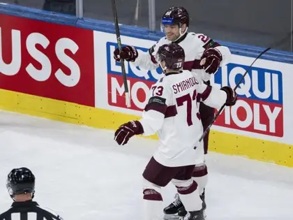 Hockey sur glace: le capitaine du HCC Toms Andersons débloque son compteur au Mondial