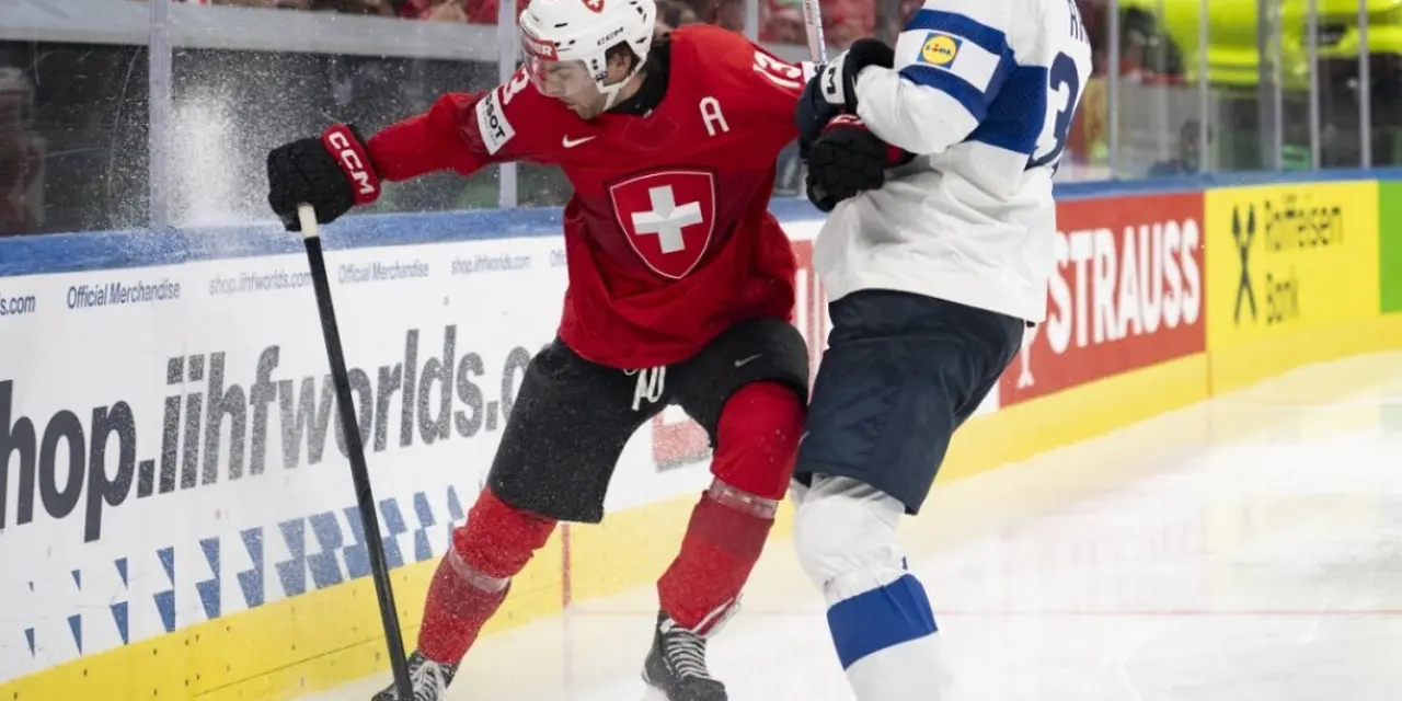 Hockey sur glace: Hischier: "On a su garder notre sang-froid" - ArcInfo