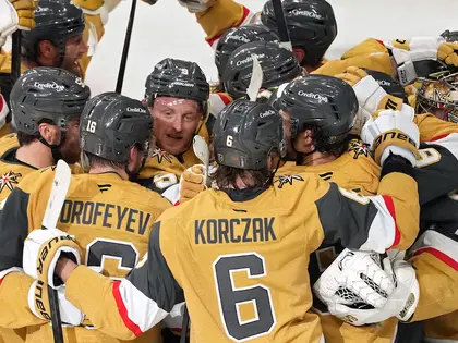 Vegas completa lo sweep e giocherà per la Stanley Cup, Avalanche eliminati