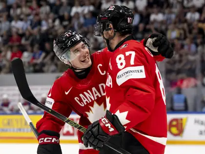 Hockey sur glace. La Finlande et le Canada dans le dernier carré - La Liberté