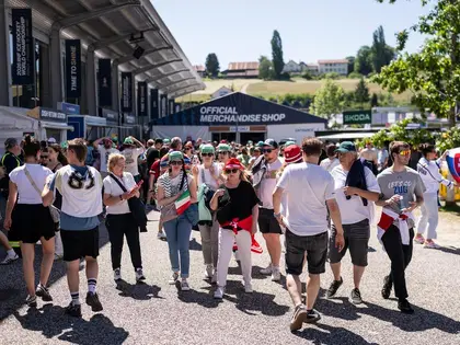 Quel premier bilan pour le Mondial de hockey à Fribourg?