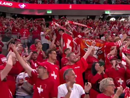 Hockey: la Suisse bat la Suède et se qualifie pour les quarts de finale du mondial