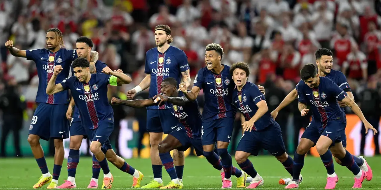 «À jamais le doublé»: le PSG crucifie Arsenal aux tirs au but
