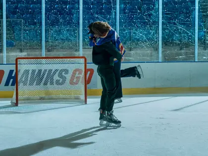 «Off Campus»: Darum begeistert die Eishockey-Romanze 36 Millionen Fans