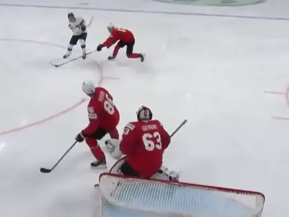 Treffer in der Overtime: Hier zerstört Finnlands Helenius die Schweizer Gold-Träume