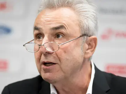 Intrigen in Zeiten des Ruhmes: Wer folgt auf den zurücktretenden Hockey-Präsidenten?