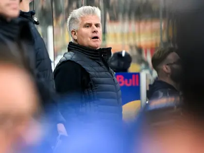 «On va se mettre plus sérieusement à l’allemand». Ancien de Gottéron et d’Ambri, René Matte sera l’assistant de Claude Julien chez les ZSC Lions - La Liberté