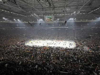 Vor über 60'000 Fans? - Eishockey-Nati bestreitet WM-Eröffnungsspiel auf Schalke